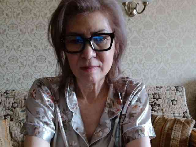 Elegant00Lady webcam