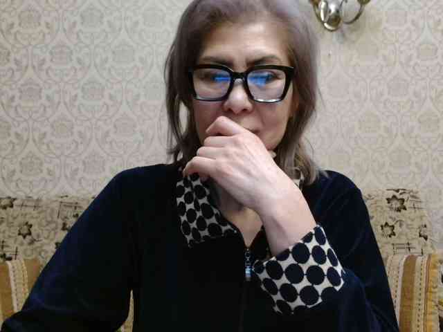 ElegantLady00 webcam
