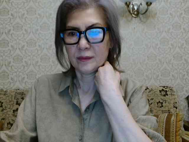 ElegantLady00 webcam