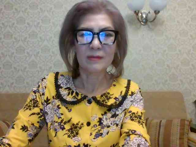 ElegantLady00 webcam