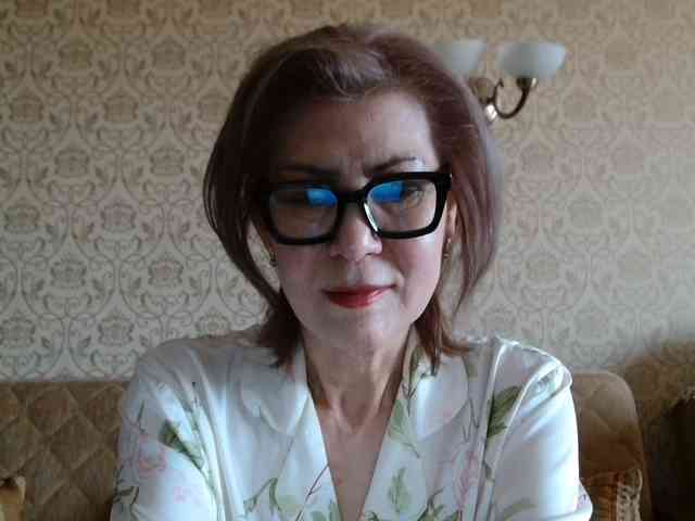 ElegantLady00 webcam