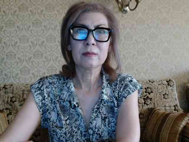 ElegantLady00 webcam
