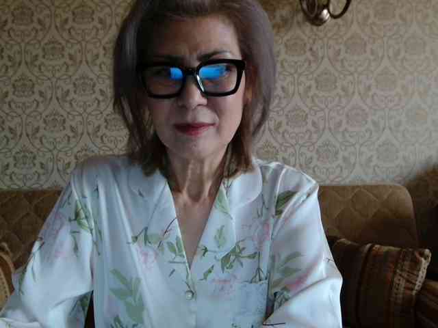 ElegantLady00 webcam