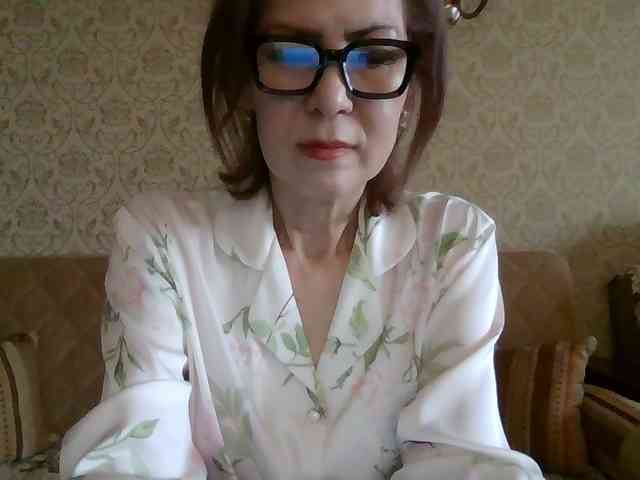 ElegantLady00 webcam