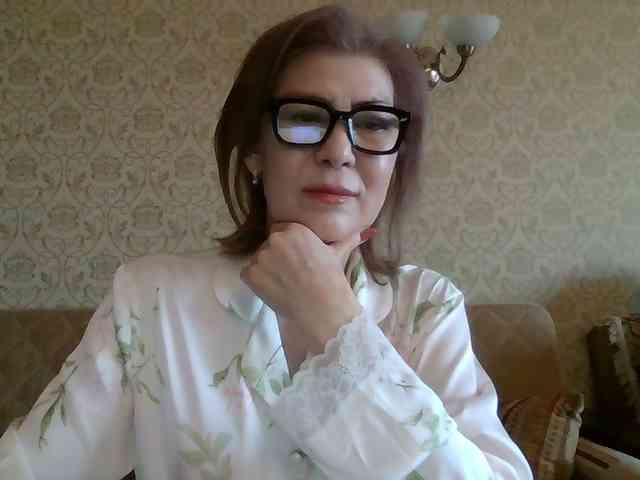 ElegantLady00 webcam