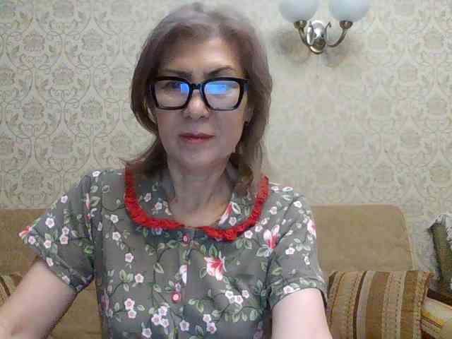 Elegant00Lady Elegant00Lady