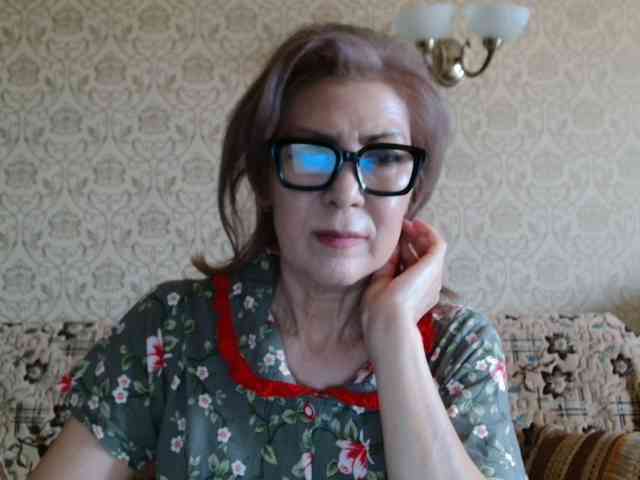 ElegantLady00 webcam