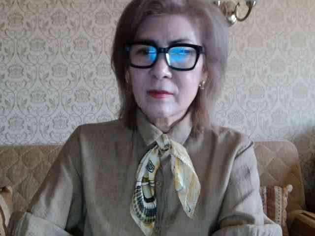 Elegant00Lady Live Webcam on BongaCams