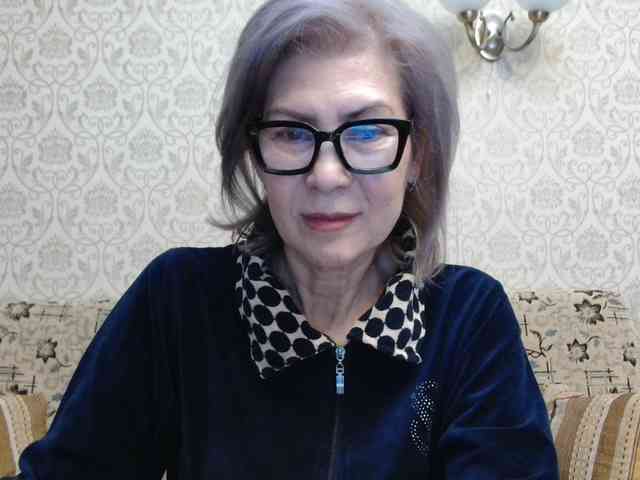 ElegantLady00 webcam