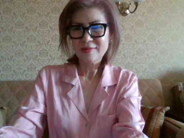 ElegantLady00 webcam