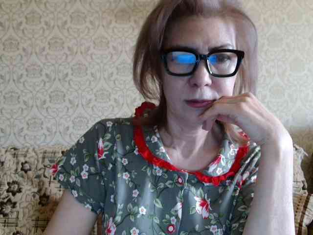 ElegantLady00 webcam