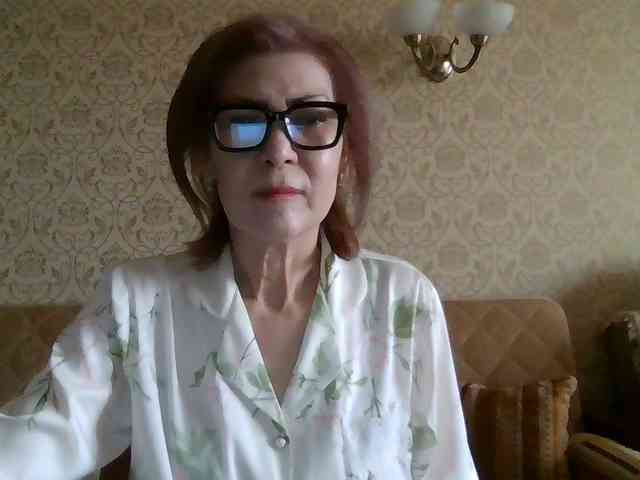 ElegantLady00 webcam