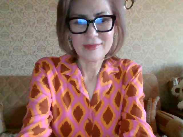 ElegantLady00 webcam