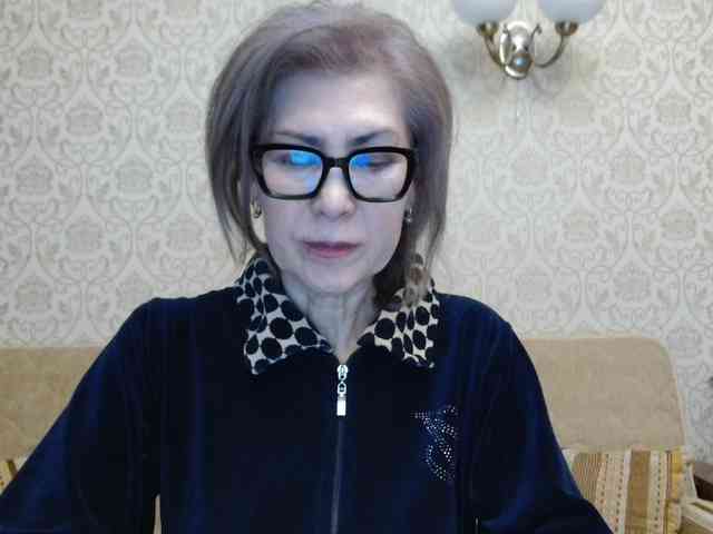 ElegantLady00 webcam