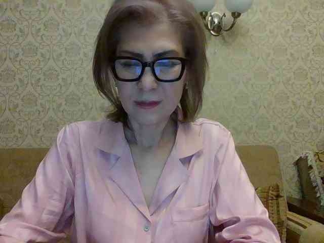 ElegantLady00 webcam