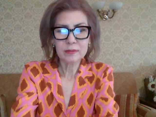 ElegantLady00 webcam