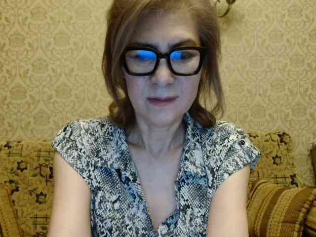 ElegantLady00 webcam