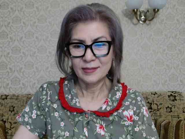 ElegantLady00 webcam