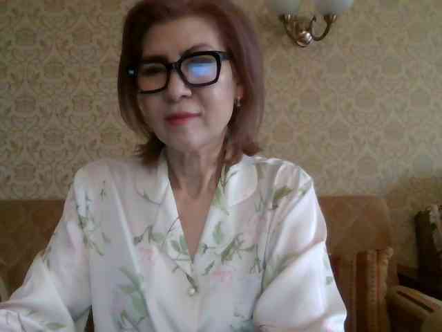 ElegantLady00 webcam