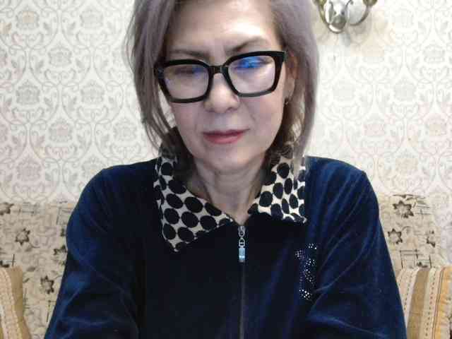 ElegantLady00 webcam