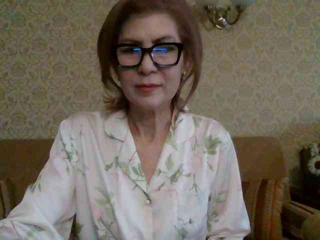 ElegantLady00 webcam