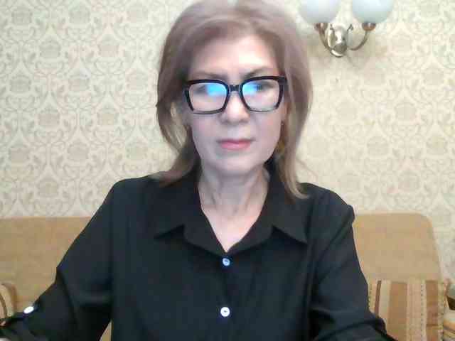 Elegant00Lady Elegant00Lady