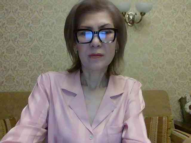 ElegantLady00 webcam