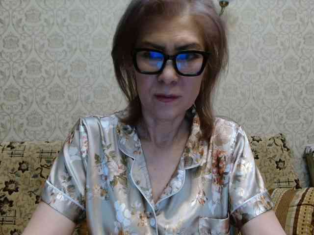 ElegantLady00 webcam