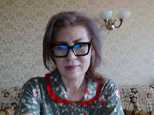 ElegantLady00 webcam