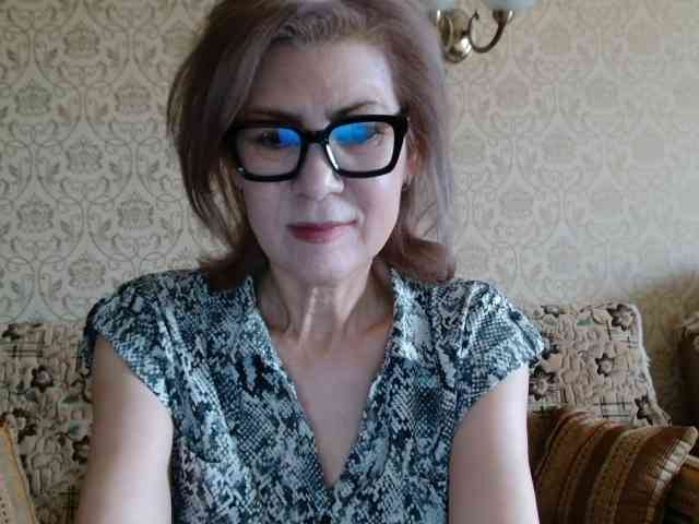 ElegantLady00 webcam