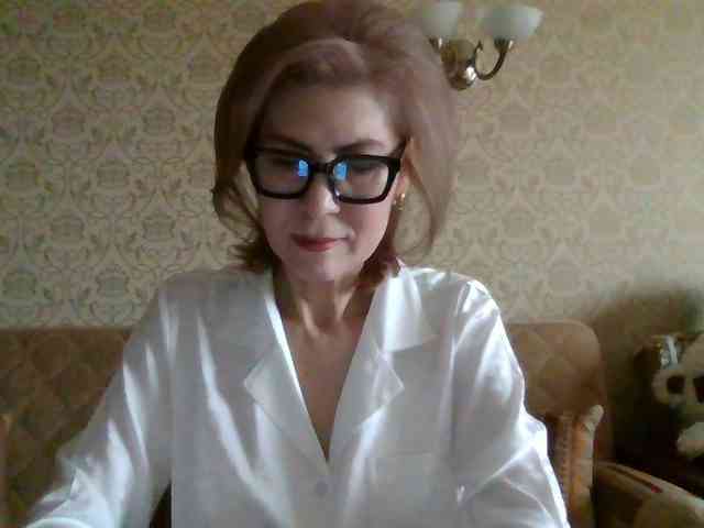 ElegantLady00 webcam