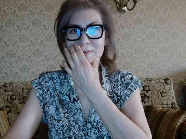 ElegantLady00 webcam