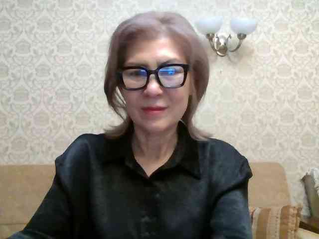 ElegantLady00 webcam