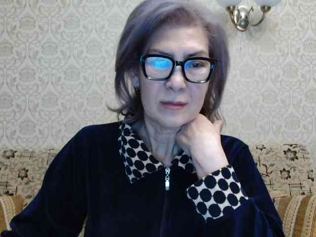 ElegantLady00 webcam