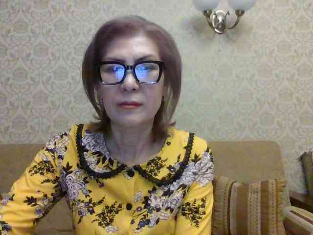 ElegantLady00 webcam