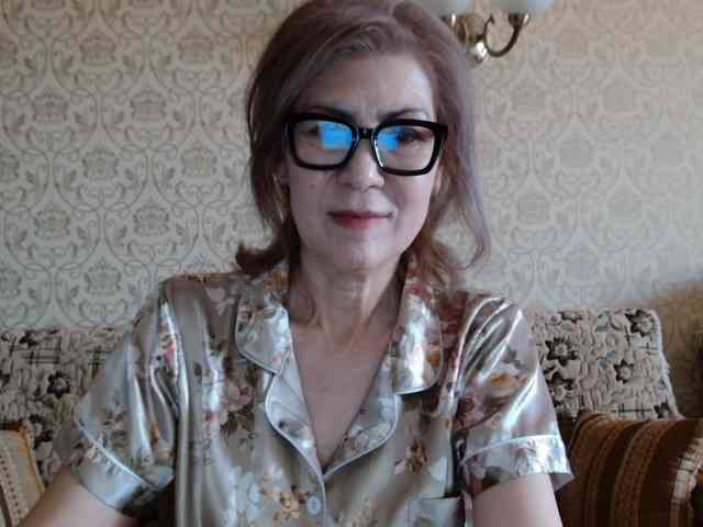 ElegantLady00 webcam