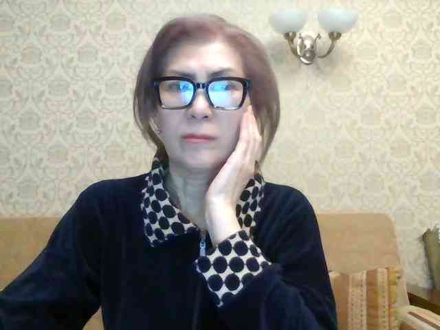 ElegantLady00 webcam