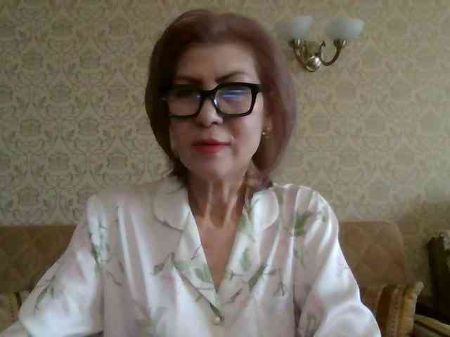 ElegantLady00 webcam