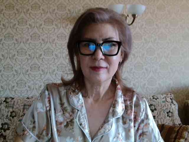 ElegantLady00 webcam