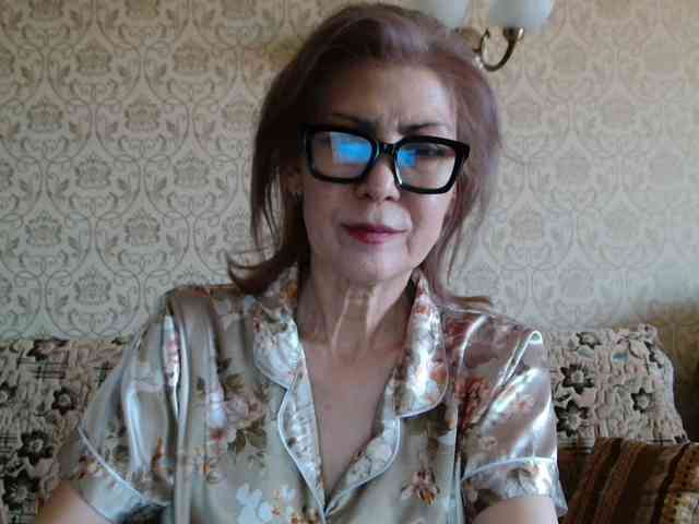 ElegantLady00 webcam