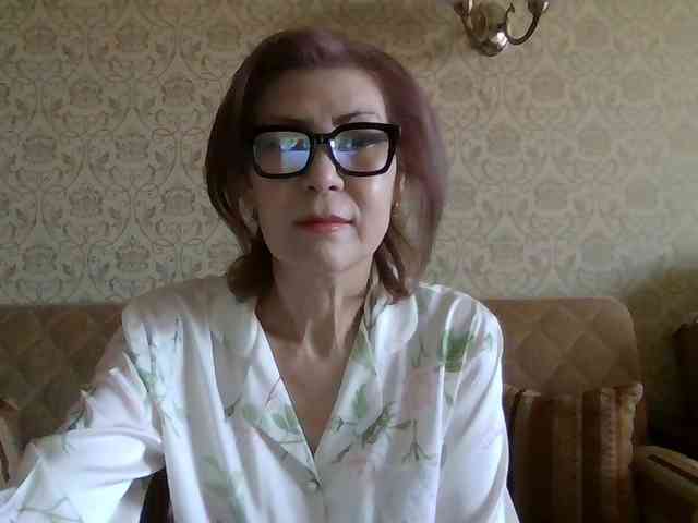 ElegantLady00 webcam