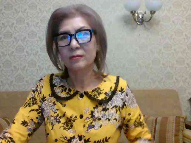 ElegantLady00 webcam