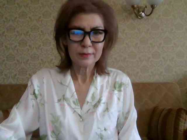 ElegantLady00 webcam