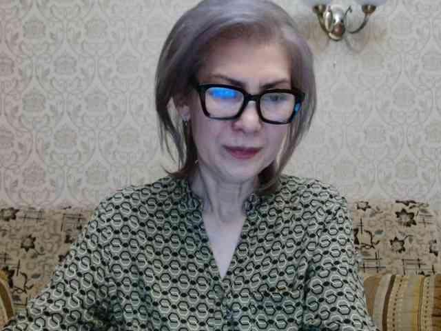 ElegantLady00 webcam