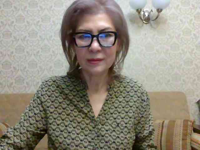 ElegantLady00 webcam