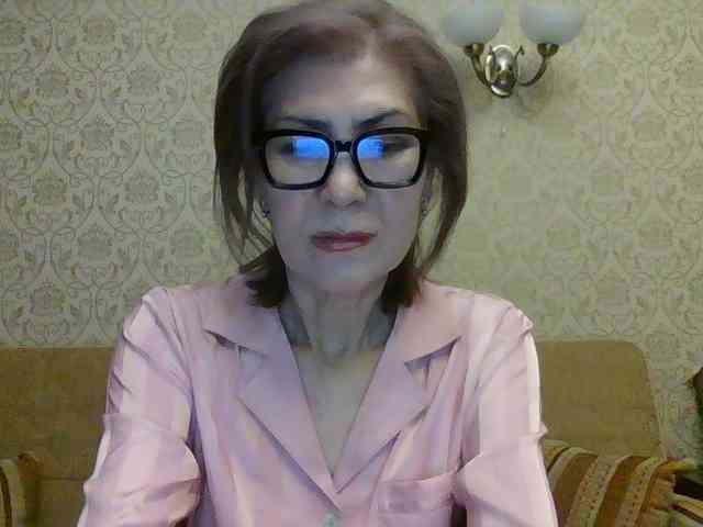 ElegantLady00 webcam