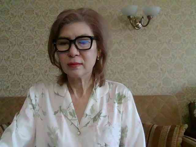 ElegantLady00 webcam