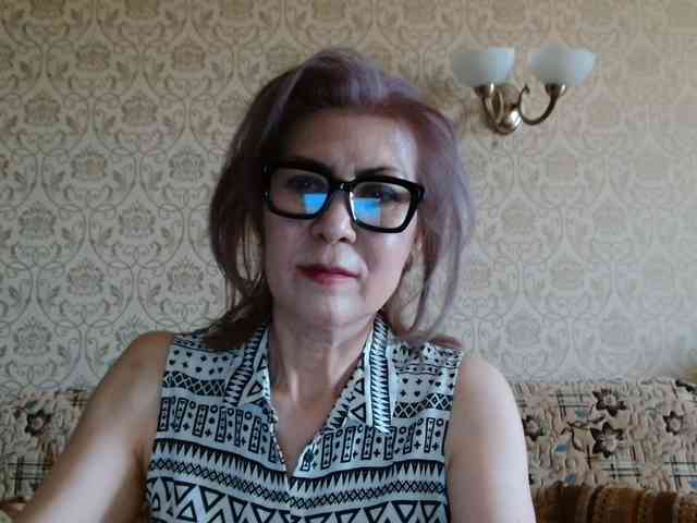 ElegantLady00 webcam