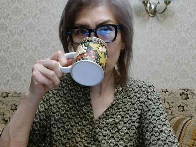 ElegantLady00 webcam