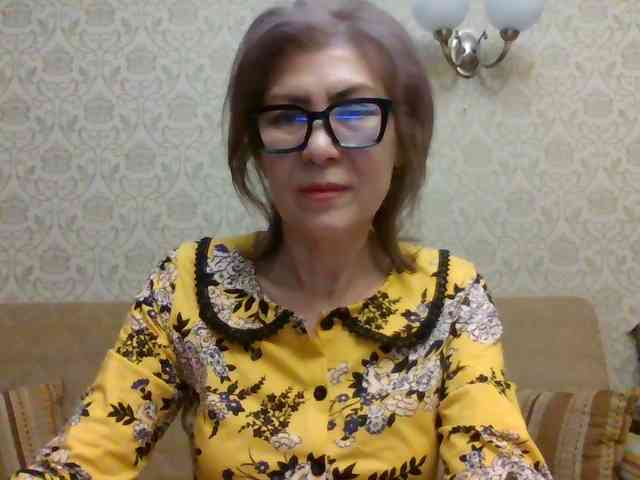 ElegantLady00 webcam